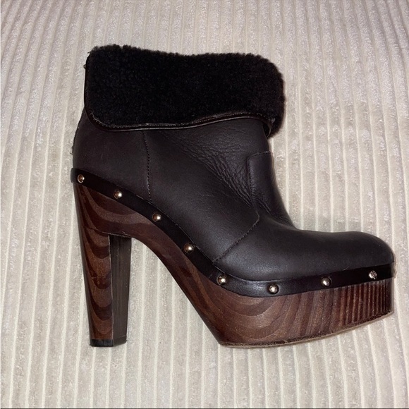 Elie Tahari high heel boots - Picture 3 of 3